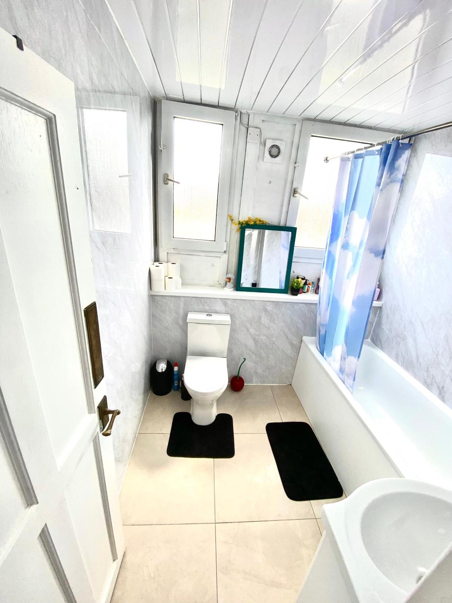 Canary Wharf Serviced Apartement London Exterior photo